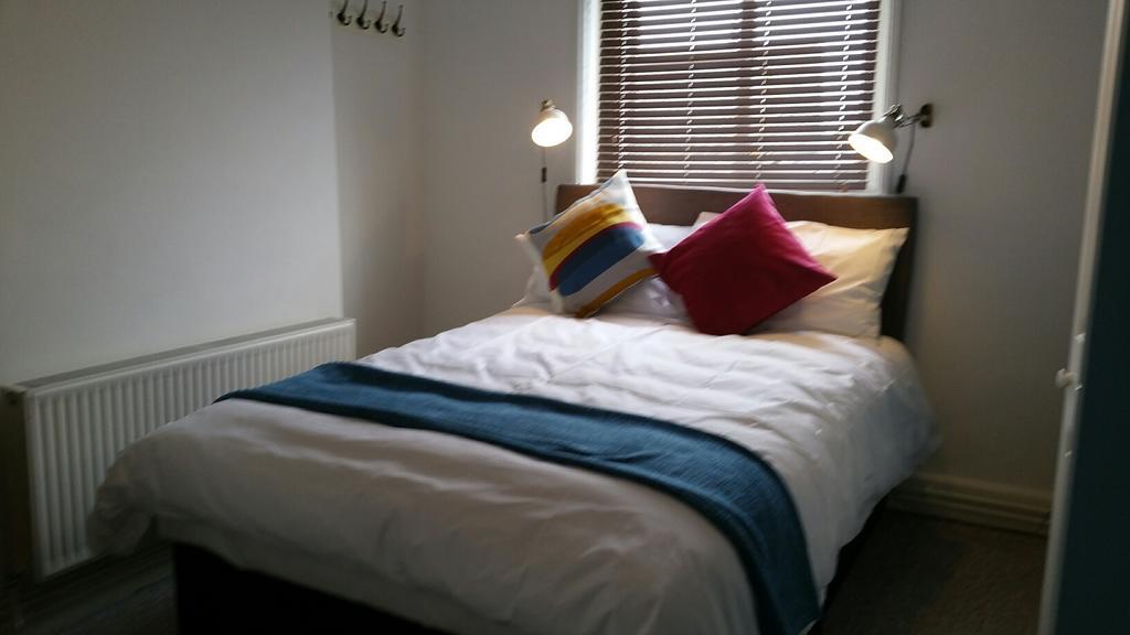 Guest House 34 Sweet Carolines Poole Exterior foto